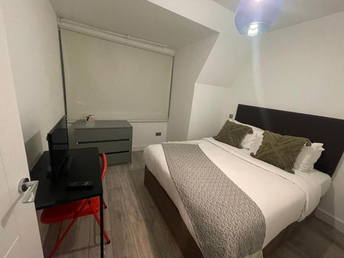 Top Floor Apartment High Street Kensington Londres Exterior foto