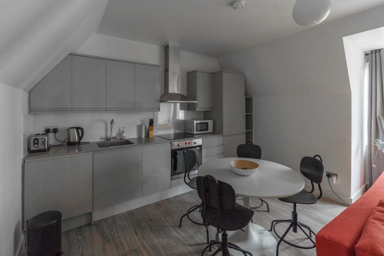 Top Floor Apartment High Street Kensington Londres Exterior foto